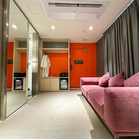 Hotel The Upper House, Batu Kawan Simpang Ampat  Exterior foto