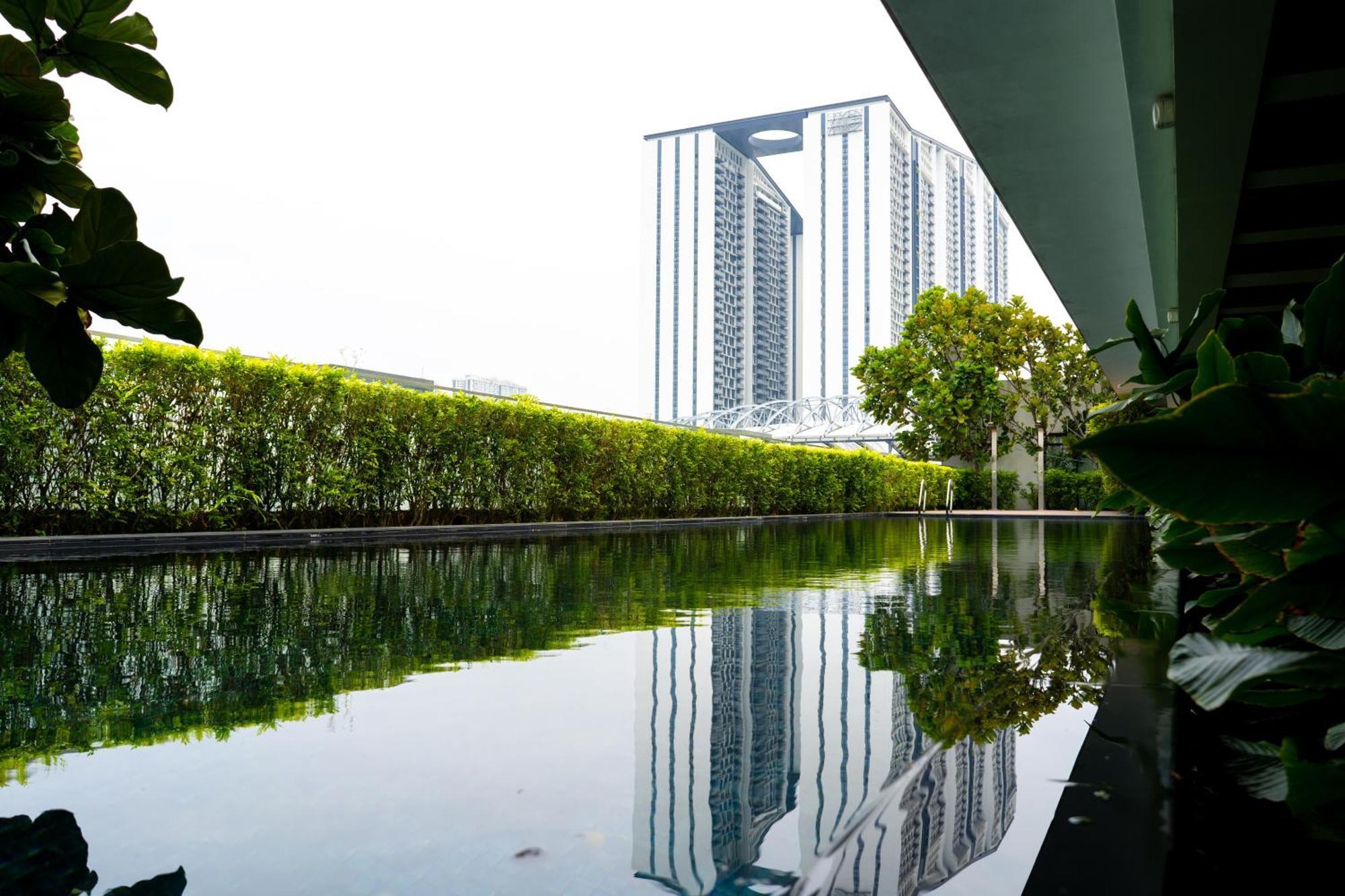 Hotel The Upper House, Batu Kawan Simpang Ampat  Exterior foto